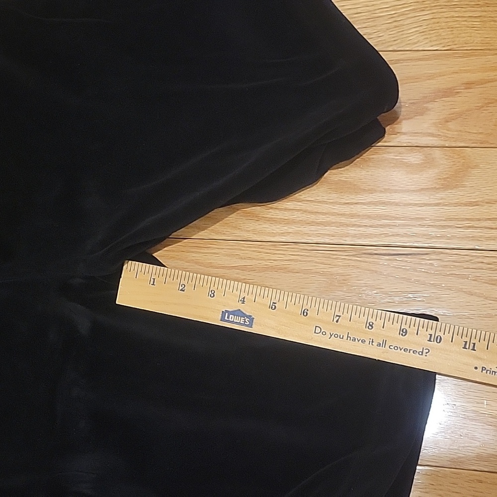 Black Velour Shorts with Elastic Waistband - Picture 4 of 7